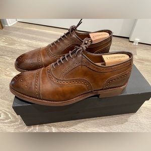 Allen Edmond Strand Cigar Size 9 EE With Dainite Sole